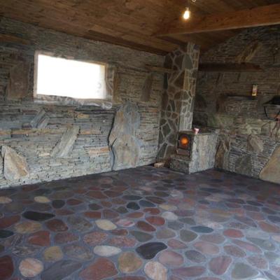 altany z kamienia naturalnego