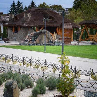 altany z kamienia naturalnego